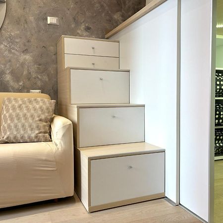 Red Velvet Apartment Trieste Luaran gambar