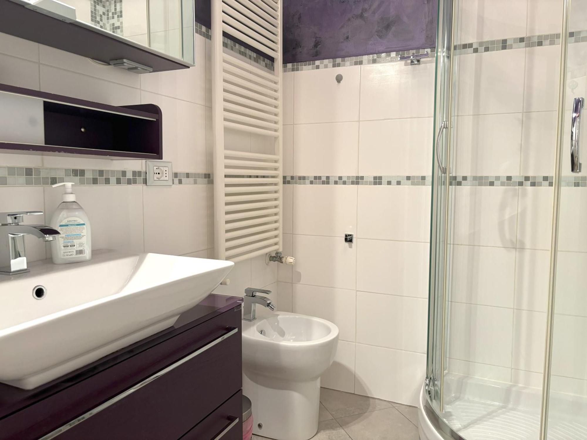 Red Velvet Apartment Trieste Luaran gambar