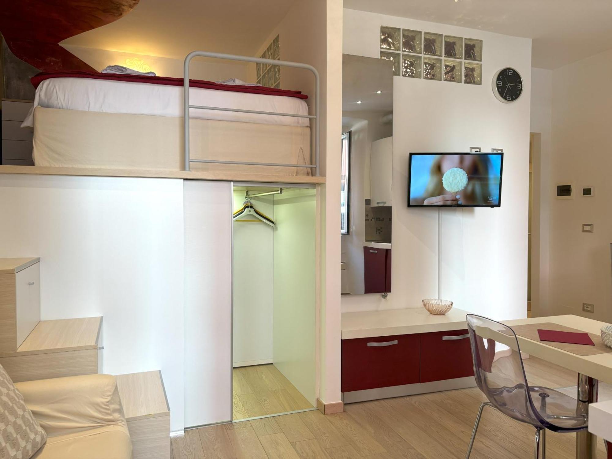 Red Velvet Apartment Trieste Luaran gambar